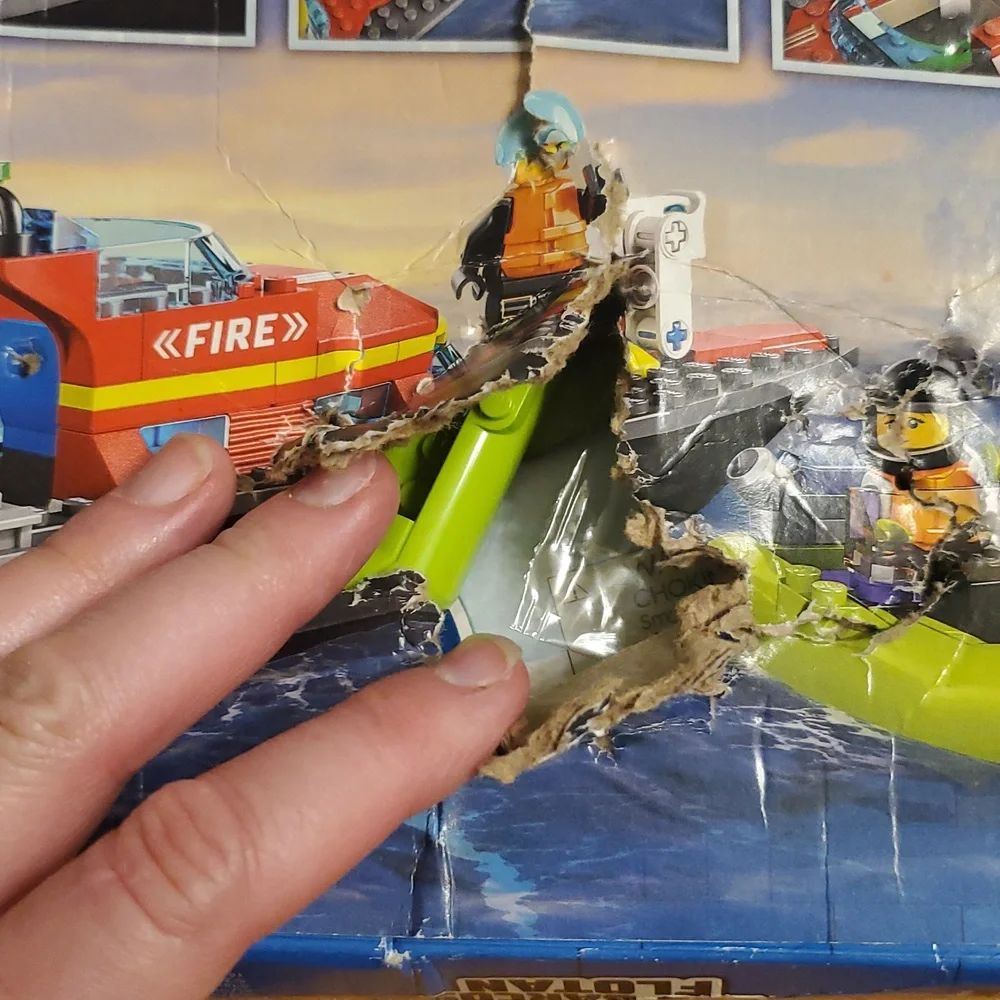 Lego City 60373 Fire Rescue Boat Set New In Destroyed Box‎